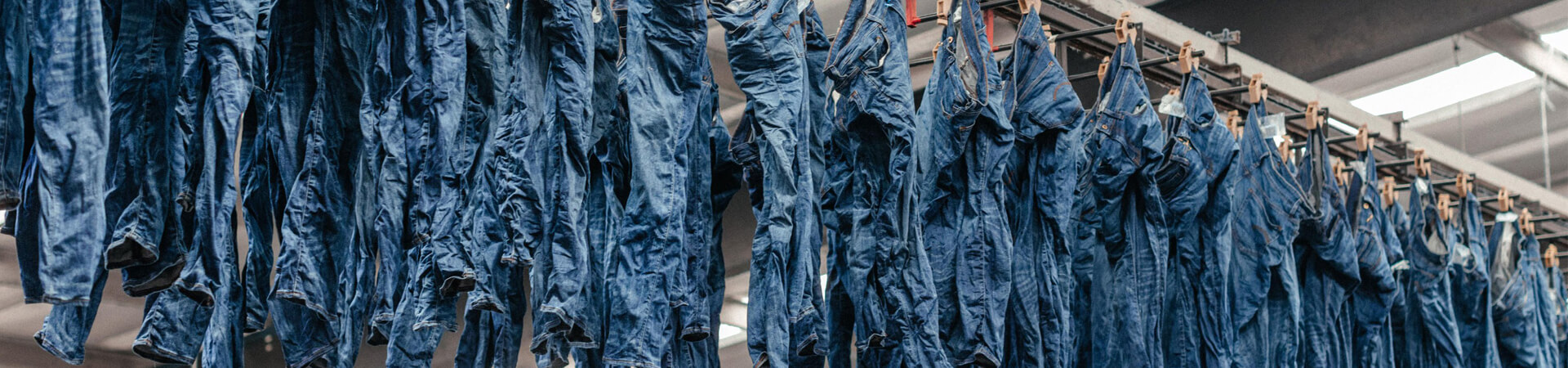 Jeans production (air-dried)